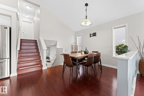14076 152 Avenue, Edmonton, AB - Indoor Photo Showing Dining Room