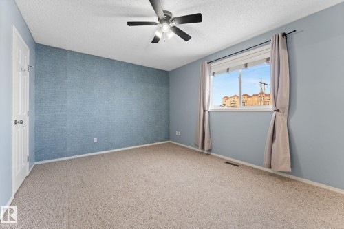 14076 152 Avenue, Edmonton, AB - Indoor Photo Showing Other Room