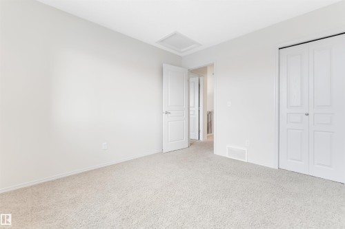 2624 16 Street, Edmonton, AB - Indoor Photo Showing Other Room