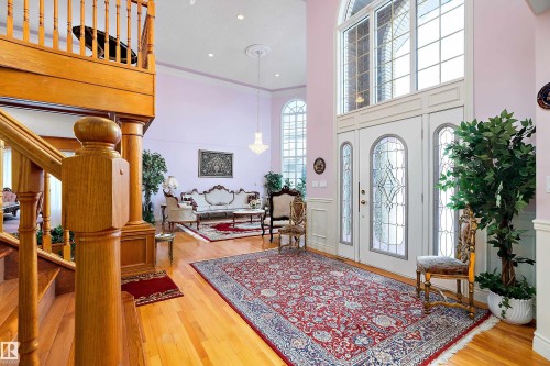 93 Cormack Crescent, Edmonton, AB - Indoor Photo Showing Other Room