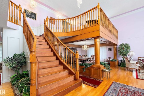 93 Cormack Crescent, Edmonton, AB - Indoor Photo Showing Other Room