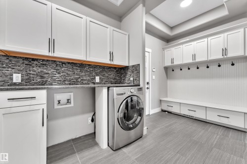 4107 Westcliff Heath, Edmonton, AB - Indoor Photo Showing Laundry Room