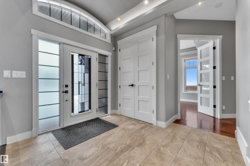 4107 Westcliff Heath, Edmonton, AB - Indoor Photo Showing Other Room