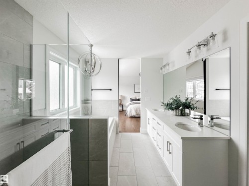 14 Laderoute Place, St. Albert, AB - Indoor