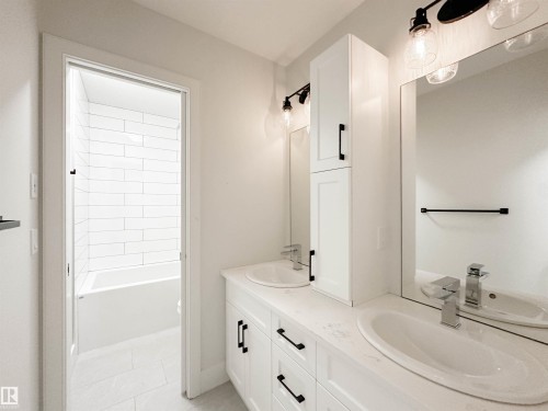 14 Laderoute Place, St. Albert, AB - Indoor Photo Showing Bathroom