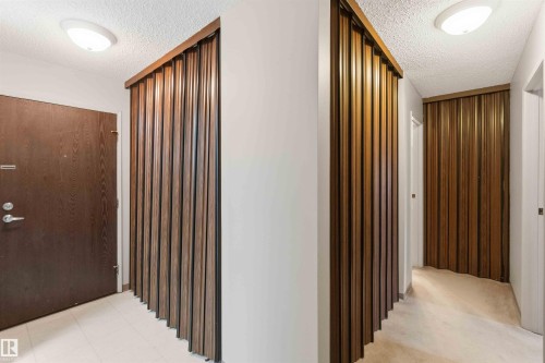 214 4608 52 Avenue, Stony Plain, AB - Indoor Photo Showing Other Room