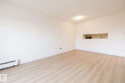 303 10620 104 Street, Edmonton, AB - Indoor Photo Showing Other Room