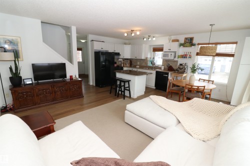 75 120 Magrath Road, Edmonton, AB - Indoor