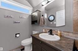 Sunny 4-piece ensuite - 