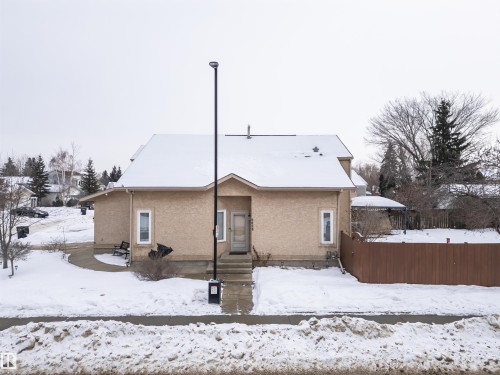 Main entrance to the house - 5628 188A Street, Edmonton, AB - Outdoor