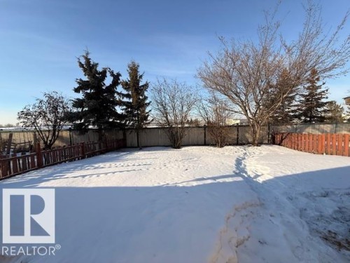 18 Maple Terrace, Edmonton, AB 