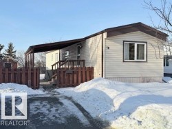 18 Maple Terrace  Edmonton, AB T6P 1H6