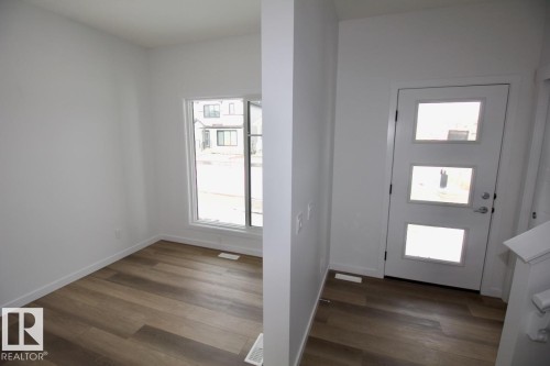 3104 Challand Lane, Edmonton, AB - Indoor Photo Showing Other Room