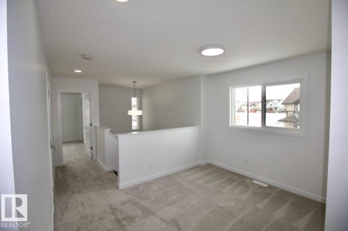 3104 Challand Lane, Edmonton, AB - Indoor Photo Showing Other Room