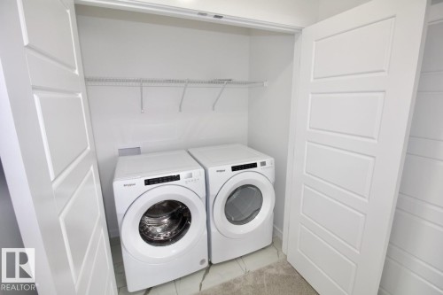 3104 Challand Lane, Edmonton, AB - Indoor Photo Showing Laundry Room