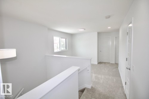 3104 Challand Lane, Edmonton, AB - Indoor Photo Showing Other Room