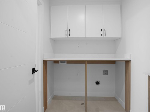 3307 Chernowski Way Sw, Edmonton, AB - Indoor