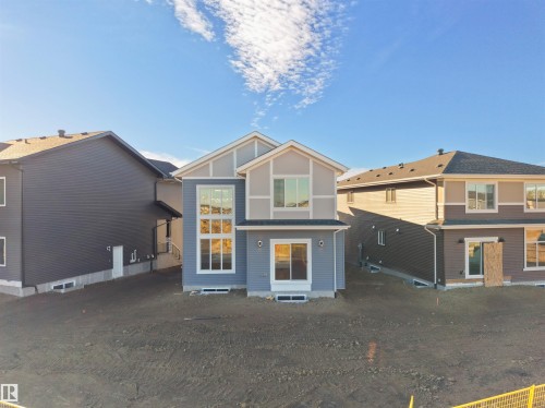 3307 Chernowski Way Sw, Edmonton, AB - Outdoor