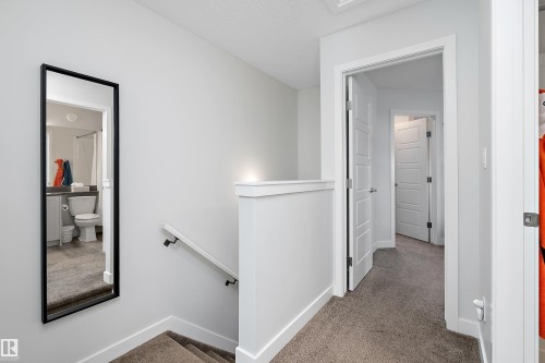 1 3305 Orchards Link, Edmonton, AB - Indoor Photo Showing Other Room