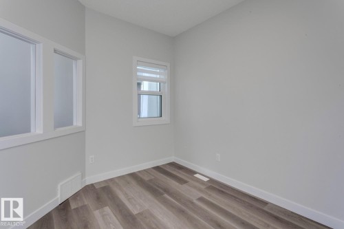 19007 20 Avenue, Edmonton, AB - Indoor Photo Showing Other Room