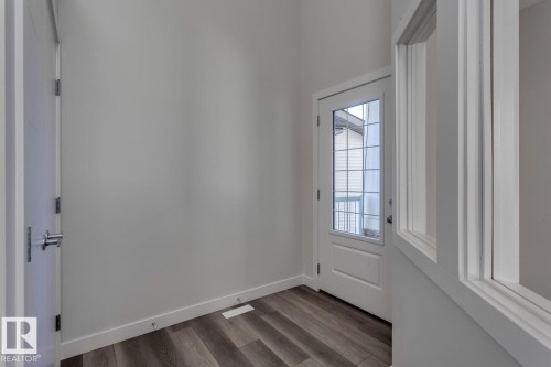 19007 20 Avenue, Edmonton, AB - Indoor Photo Showing Other Room