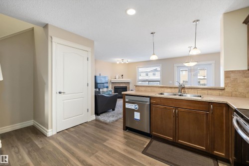 2407 Casselman Crescent, Edmonton, AB - Indoor Photo Showing Kitchen With Double Sink