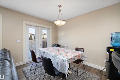 2407 Casselman Crescent, Edmonton, AB - Indoor Photo Showing Dining Room