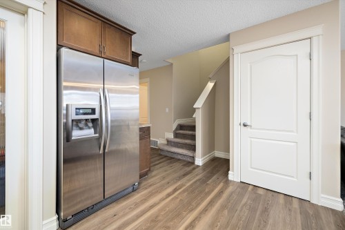 2407 Casselman Crescent, Edmonton, AB - Indoor