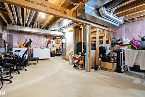2407 Casselman Crescent, Edmonton, AB - Indoor Photo Showing Basement