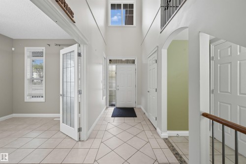 976 Hollingsworth Bend, Edmonton, AB - Indoor Photo Showing Other Room