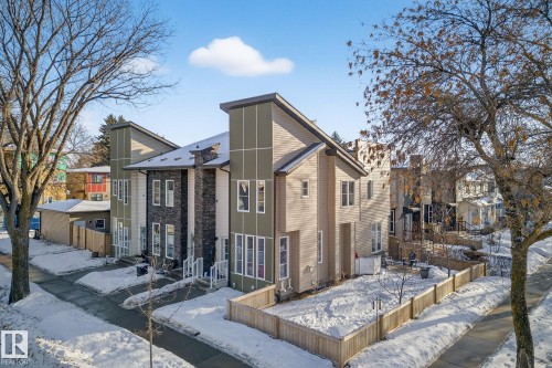 9015 92 Avenue, Edmonton, AB 