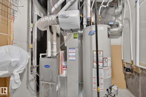 9015 92 Avenue, Edmonton, AB 