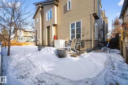 9015 92 Avenue, Edmonton, AB 