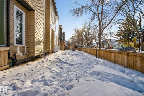 9015 92 Avenue, Edmonton, AB 