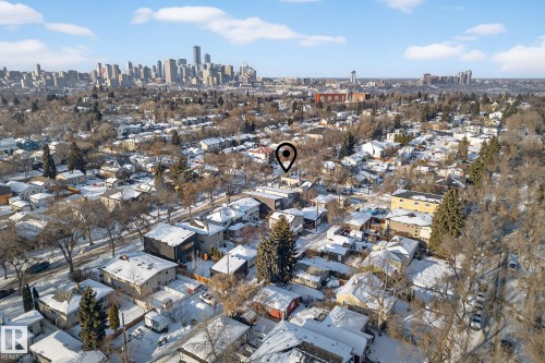 9015 92 Avenue, Edmonton, AB 