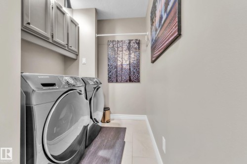 39 500 Lessard Drive, Edmonton, AB - Indoor Photo Showing Laundry Room
