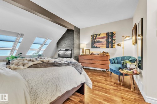 39 500 Lessard Drive, Edmonton, AB - Indoor Photo Showing Bedroom