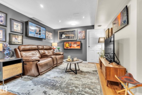 39 500 Lessard Drive, Edmonton, AB - Indoor