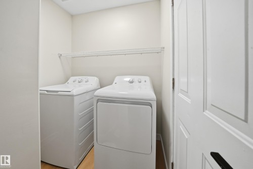 120 Premiere Crescent, Blackfalds, AB - Indoor Photo Showing Laundry Room