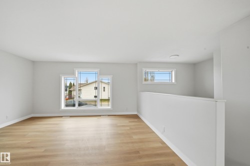 120 Premiere Crescent, Blackfalds, AB - Indoor Photo Showing Other Room