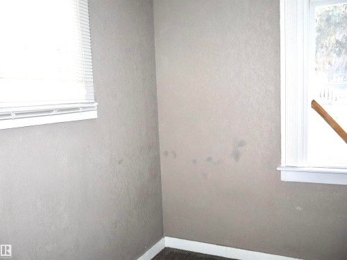 4511 53 Ave, Barrhead, AB - Indoor Photo Showing Other Room