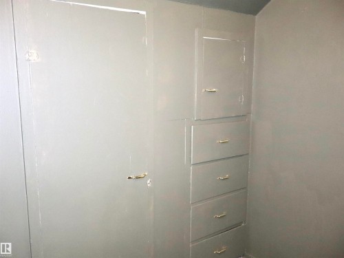 Detailed view - 4511 53 Ave, Barrhead, AB - Indoor