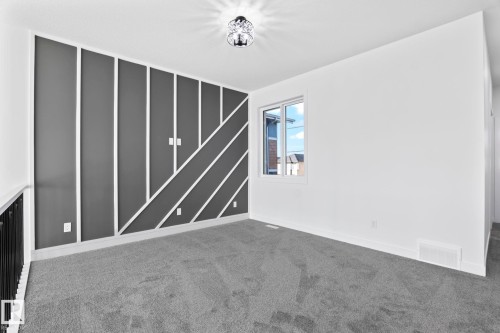 18215 94 Street, Edmonton, AB - Indoor Photo Showing Other Room
