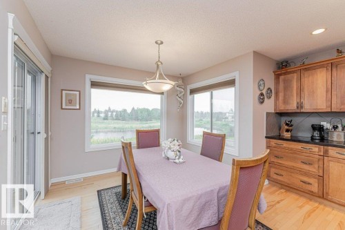 6227 5 Avenue, Edmonton, AB - Indoor Photo Showing Dining Room