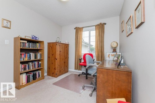 6227 5 Avenue, Edmonton, AB - Indoor Photo Showing Office