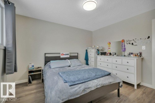 4024 37 Avenue, Leduc, AB - Indoor Photo Showing Bedroom