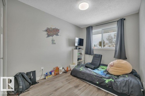 4024 37 Avenue, Leduc, AB - Indoor Photo Showing Other Room