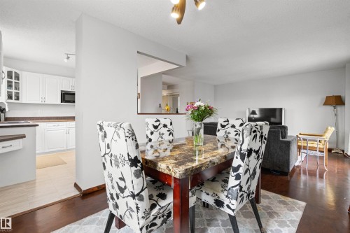 602 9929 113 Street, Edmonton, AB - Indoor Photo Showing Dining Room