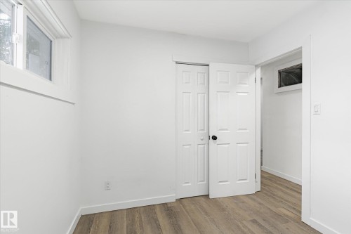 12034 37 Street, Edmonton, AB - Indoor Photo Showing Other Room