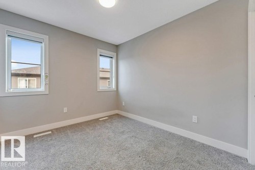 70 6905 25 Avenue Sw, Edmonton, AB - Indoor Photo Showing Other Room